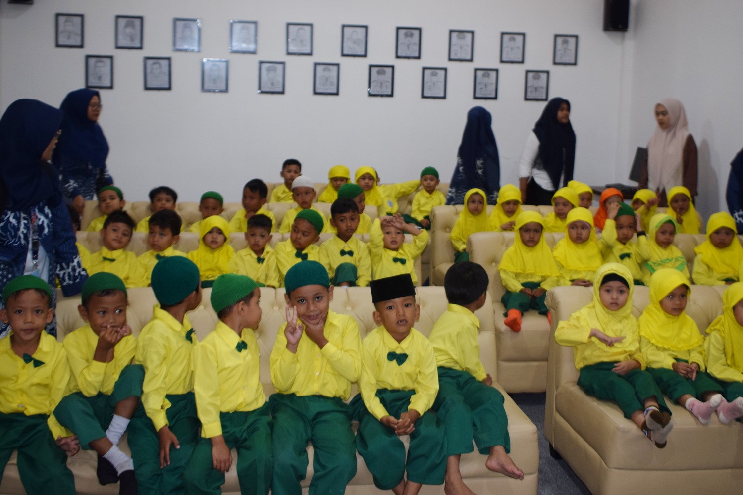 Menumbuhkan Cinta Literasi Sejak Dini